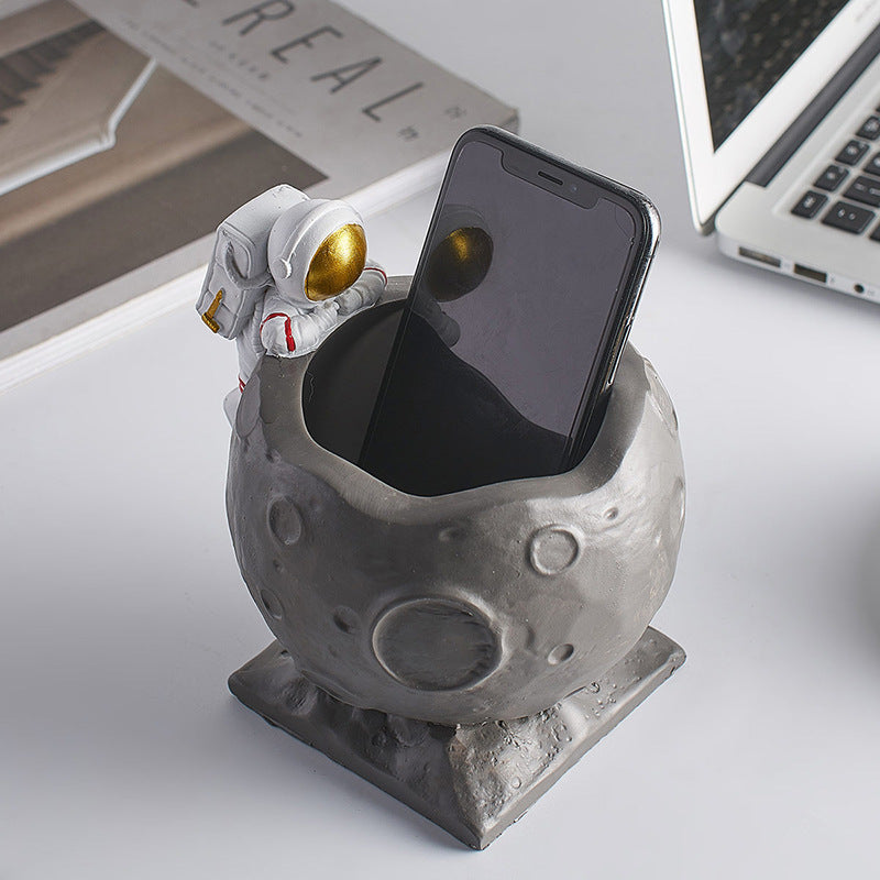 Resin Astronaut Pen Holder