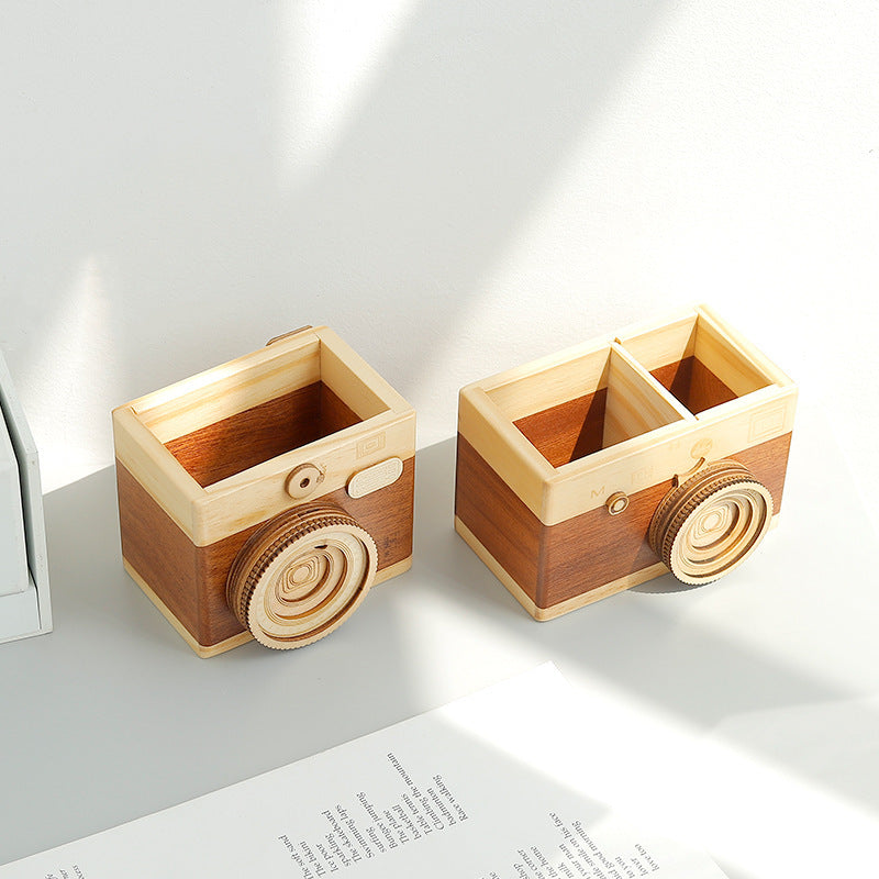 Wooden Camera Pen Holder β Creative Desk Organizer for Stationery & Office Decor