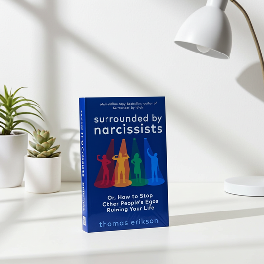 Surrounded by Narcissists – Understanding Toxic Behaviour & Protecting Your Peace (Paperback)