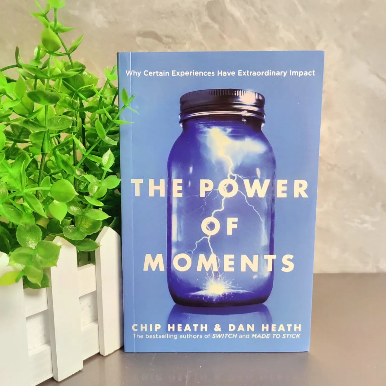 The Power of Moments by Chip Heath & Dan Heath Paperback Inspirational Bestsell