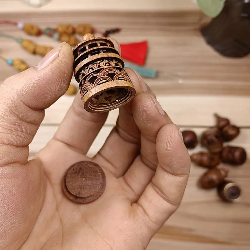 Wood Carved Aromatherapy Hanging Pendant